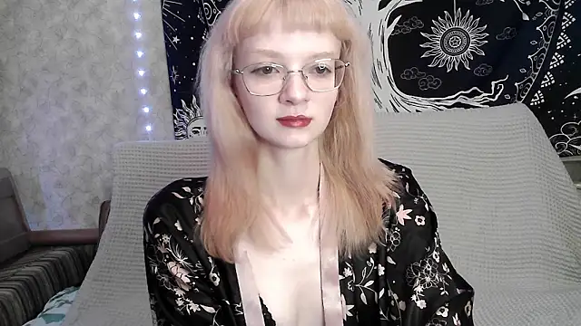 LixLee online show from November 29, 2025, 12:02 am