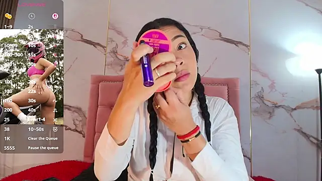 Snapshot of Emily__Carter chatting on November 29, 2025, 11:24 am Emily Carter online show from November 29, 2025, 11:24 am