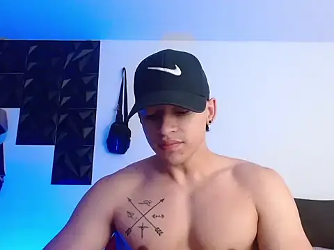 Snapshot of adam_keith chatting on November 10, 2025, 2:16 pm adam keith online show from November 10, 2025, 2:16 pm