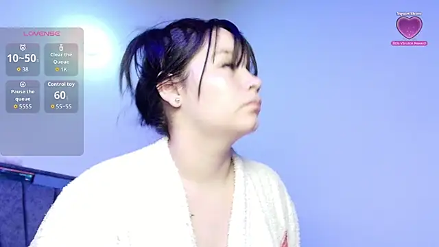 venus girl2 online show from November 22, 2025, 11:15 pm