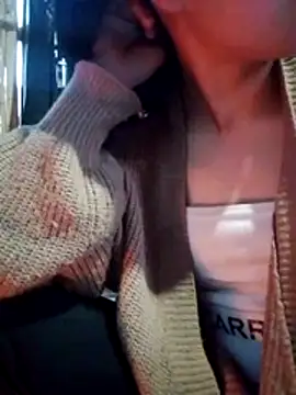 Yumiik2kk online show from November 16, 2025, 11:21 pm