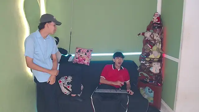 maxsexdick online show from November 29, 2025, 12:08 pm