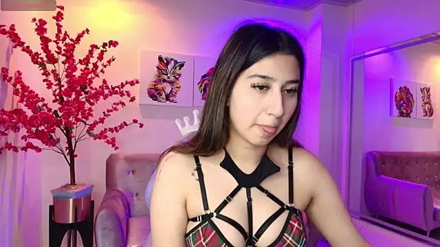 Yeeeiii online show from November 23, 2025, 3:28 am