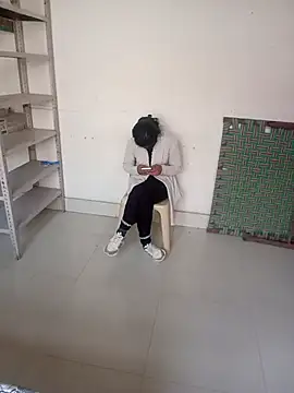 Sunita-collage online show from November 20, 2025, 6:24 am