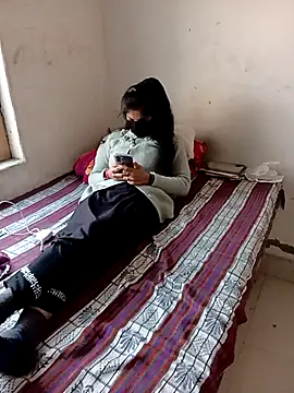 Sunita-collage online show from November 25, 2025, 5:51 am