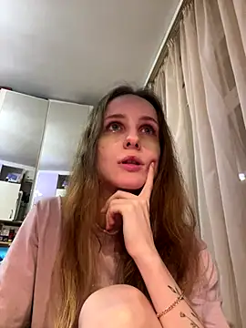 oceaneyes lilu online show from November 25, 2025, 9:59 pm