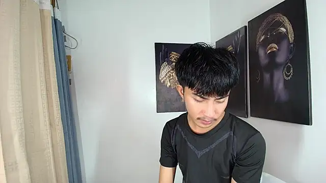 babygurlsweetcock online show from December 14, 2025, 5:13 am