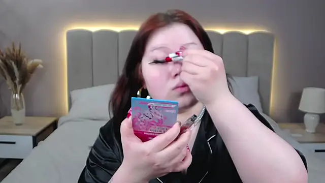 EvaNova  online show from February 9, 2026, 10:30 am