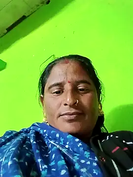 Quin love143 online show from November 21, 2025, 1:10 pm