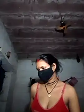 LOVE FI95 online show from November 30, 2025, 4:00 pm