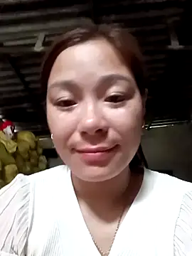 Lyla john online show from March 2, 2026, 5:08 am