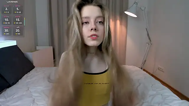 TiffinyMergist online show from March 1, 2026, 5:53 am