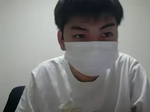 shunshun001006 online show from November 14, 2025, 11:20 am