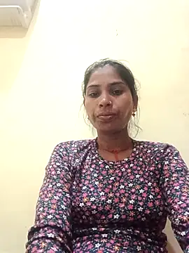 Veshali Love143 online show from November 18, 2025, 11:26 pm