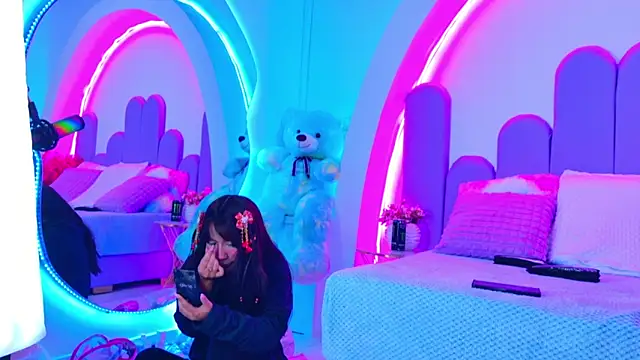 BunnySexyy18 online show from March 28, 2026, 3:17 am