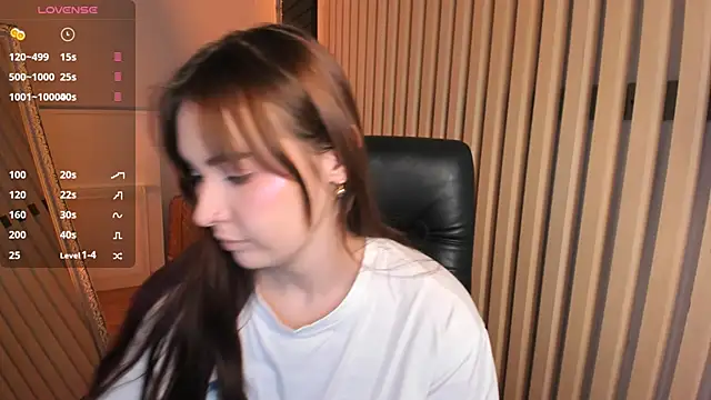 Snapshot of _cutie__angel_ chatting on November 21, 2025, 9:30 am cutie angel online show from November 21, 2025, 9:30 am