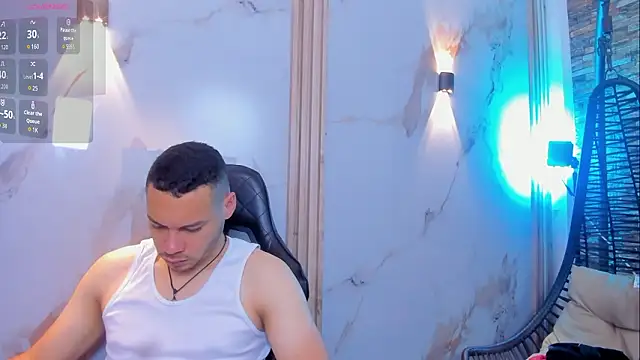 Aron and molly online show from March 5, 2026, 11:50 am