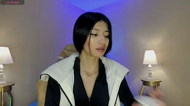 Snapshot of DulceDarling chatting on November 22, 2025, 12:37 pm DulceDarling online show from November 22, 2025, 12:37 pm