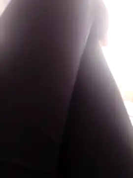 Lucu  online show from November 17, 2025, 9:48 am