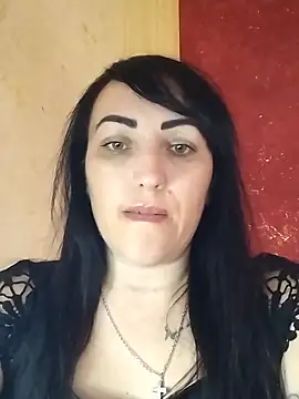 ArianaXFresh online show from November 20, 2025, 9:53 am