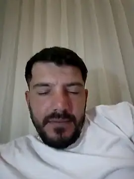 Cekiyorum  Gulumse online show from November 12, 2025, 8:30 pm