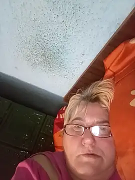 Snapshot of MilaTamila456 chatting on November 23, 2025, 7:24 pm MilaTamila456 online show from November 23, 2025, 7:24 pm