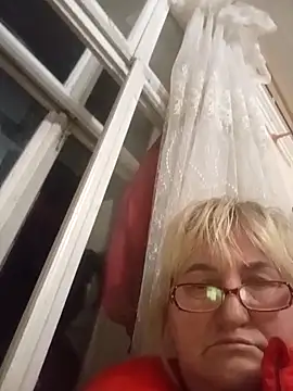 Snapshot of MilaTamila456 chatting on November 30, 2025, 7:51 pm MilaTamila456 online show from November 30, 2025, 7:51 pm