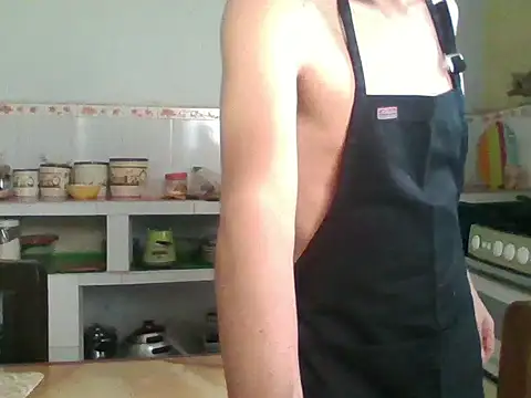 Snapshot of Maqui3 chatting on May 29, 2026, 7:56 pm Maqui3 online show from May 29, 2026, 7:56 pm