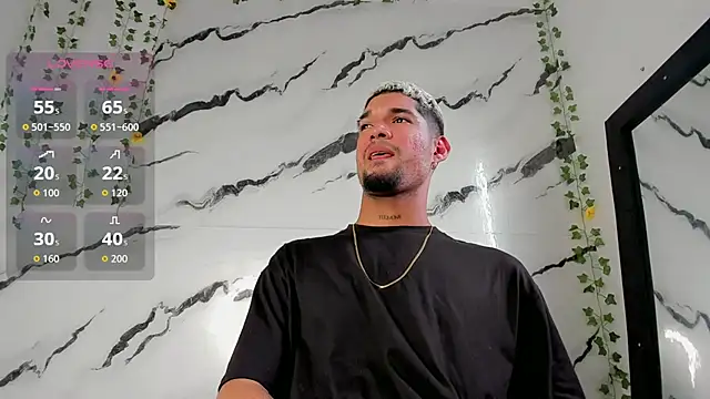 Carlitos sexy online show from November 27, 2025, 8:11 pm