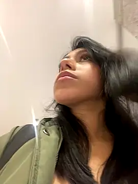 Katherinm online show from November 27, 2025, 7:27 pm