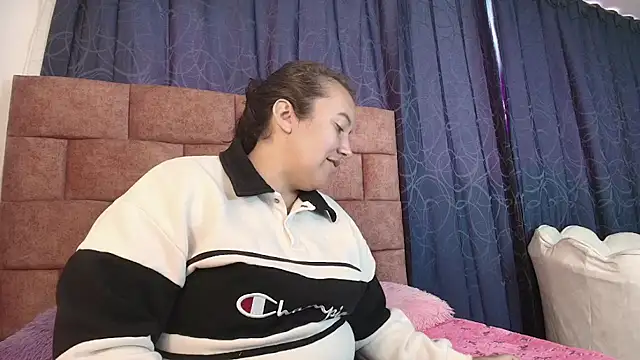 Sofi-Brown online show from November 13, 2025, 4:06 pm