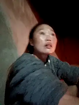 blonde blg online show from February 9, 2026, 11:42 pm