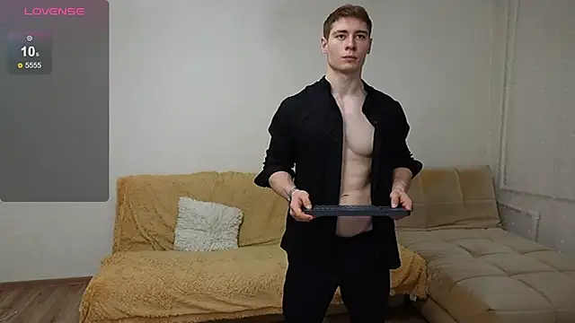 Snapshot of Kevin_geo_ chatting on November 17, 2025, 5:08 pm Kevin geo online show from November 17, 2025, 5:08 pm