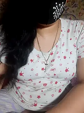 HotGirl23231 online show from May 13, 2026, 5:54 pm