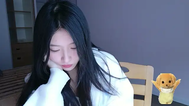 ZhaoZhaoDaWang online show from November 27, 2025, 12:18 pm