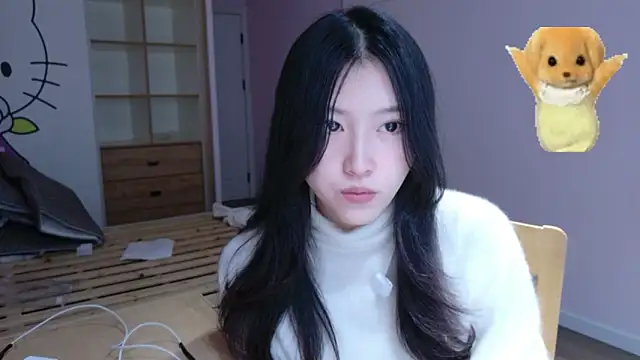 ZhaoZhaoDaWang online show from November 28, 2025, 10:40 am