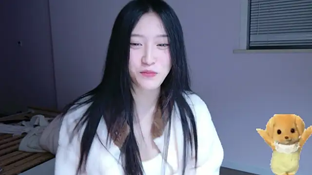 ZhaoZhaoDaWang online show from December 1, 2025, 1:16 pm