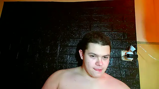 CuteButNaughty  online show from January 15, 2026, 8:34 pm