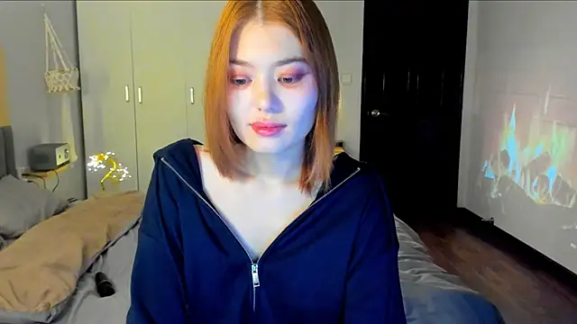 Snapshot of HopeLovely chatting on November 23, 2025, 12:32 am HopeLovely online show from November 23, 2025, 12:32 am