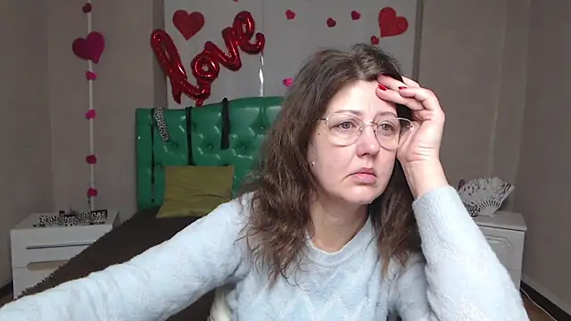 RoseHille online show from February 7, 2026, 6:17 am