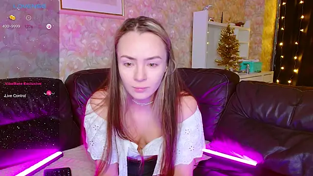 Snapshot of Little_Rocke chatting on November 28, 2025, 5:21 am Little Rocke online show from November 28, 2025, 5:21 am