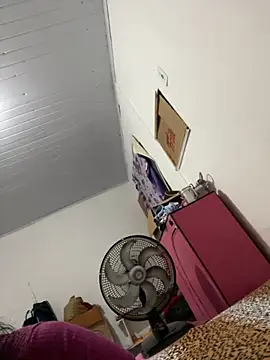 babi morena online show from November 26, 2025, 3:18 am