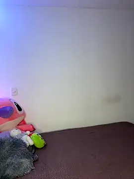 Snapshot of charlo-hot chatting on November 21, 2025, 6:56 am charlo-hot online show from November 21, 2025, 6:56 am