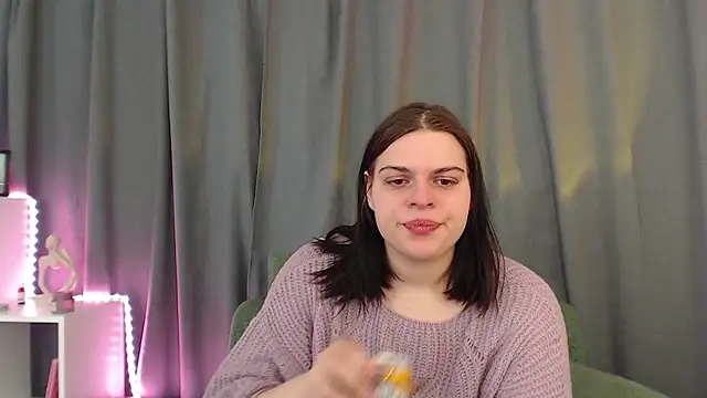 Dona Mafia online show from November 29, 2025, 1:08 am