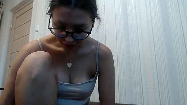 your  gena online show from November 14, 2025, 12:15 pm