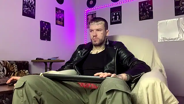 Huntall77 online show from February 28, 2026, 5:03 pm