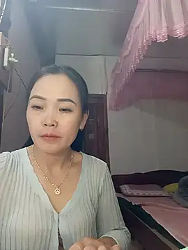 Feeling-hot online show from February 22, 2026, 1:51 am