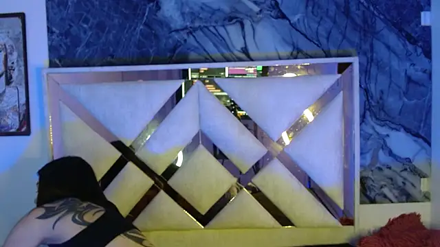 tael novacs online show from December 19, 2025, 4:19 am