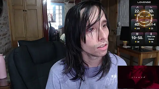 Snapshot of CaramelToy chatting on November 11, 2025, 4:07 pm CaramelToy online show from November 11, 2025, 4:07 pm