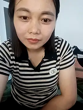 thuy-kieu online show from November 10, 2025, 9:08 am